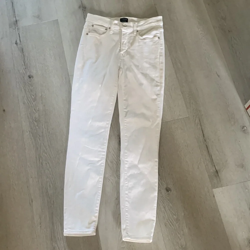 J. Crew Factory hi-rise white skinny jeans‎ Size 26